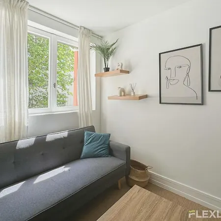 Flexliving - Whole Flat - Friant